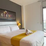 Апартаменты Domuum Holidays - Paradise Village Салоу